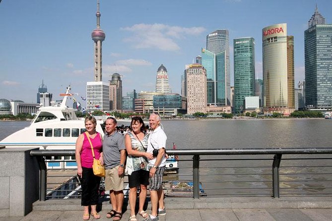 10-Day China Tour to Beijing, Xian, Chengdu and Shanghai - Mutianyu Great Wall by cable car, plus Bird’s Nest and a Hutong ride