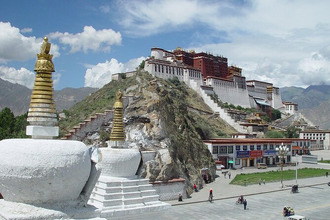 11-Day Private China Tour: Beijing, Lhasa, Xi'an and Shanghai - Flying to Lhasa: Norbulingka, Tibet Museum, and Sera Monastery Timing