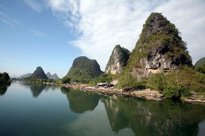 15-Day Classic China Tour with Yangtze Cruise - Great Wall to Summer Palace: two moods of imperial China