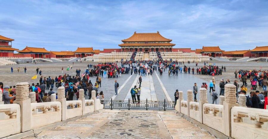 2-Day Beijing Highlights Tour with Peking Duck - Temple of Heaven and Houhai Hutongs: the day’s calmer, more human hours