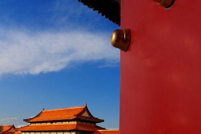 2-Day Private Beijing Highlight Tour with Great Wall and Optional Evening Show - Lunches and the tea moment: built-in breaks, not random stops