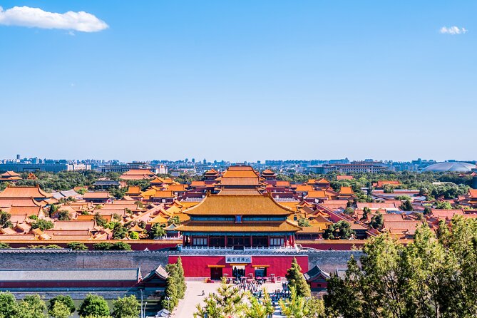 3-Day Beijing Tour Tai Chi, Peking Duck, Hotpot and Spa - Day 3: 798 Art Zone, hutongs with rickshaw time, and Qianmen’s old-street finish