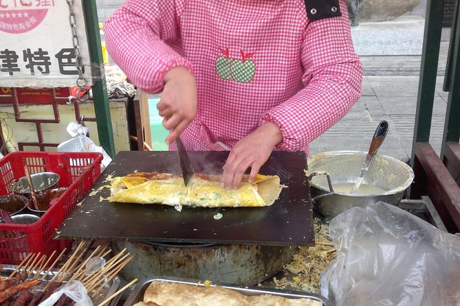 3-Hour Private Night Tour: Beijing Foodie Experience - Meeting Point and Hotel Pickup: The Transport Reality