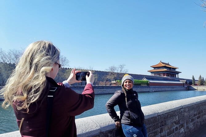 4-Days All Inclusive Beijing Private Tour Package with Airport Transfer Option - Day 2: Mutianyu Great Wall hike with cable car, then Ming Tombs and Olympic photo stops