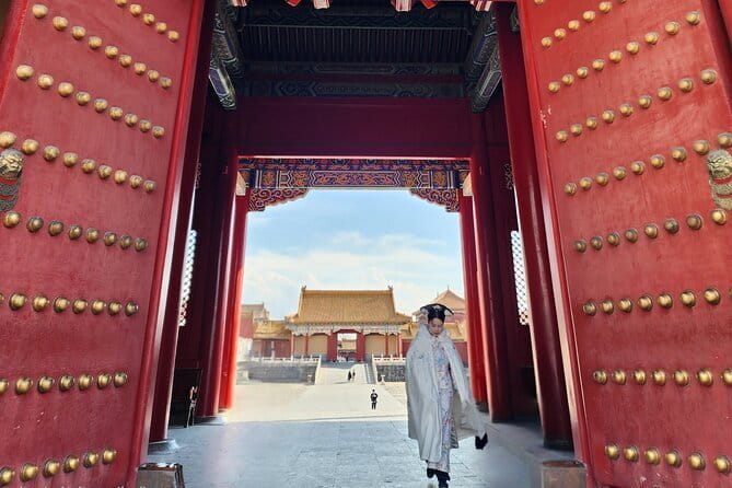 4-Hour Small Group Tour to Forbidden City with Entry Tickets - Prebooked entry and a small group that actually helps