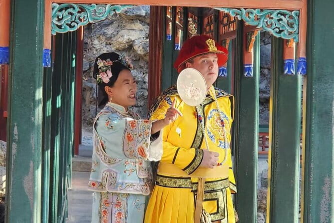 4-Hour Small Group Tour to Forbidden City with Entry Tickets - Option 1: Tiananmen Square plus Forbidden City (big square, big security lines)