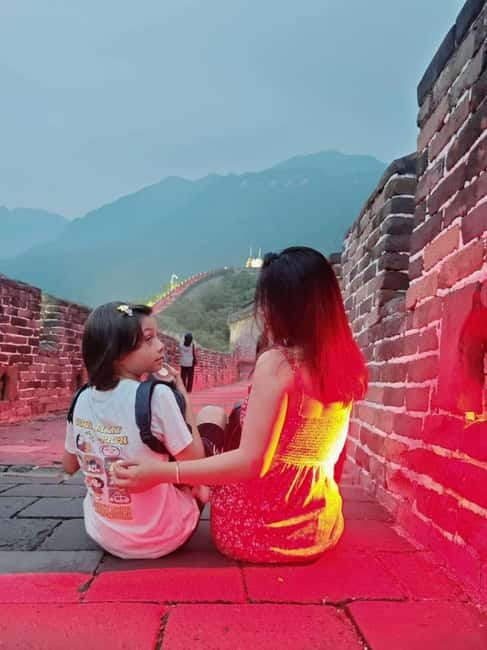 Afternoon Sightseeing Bus Guided Tour to Mutianyu Great Wall - Getting There Smoothly: Meeting Point, BusDa Vest, and Pickup Options