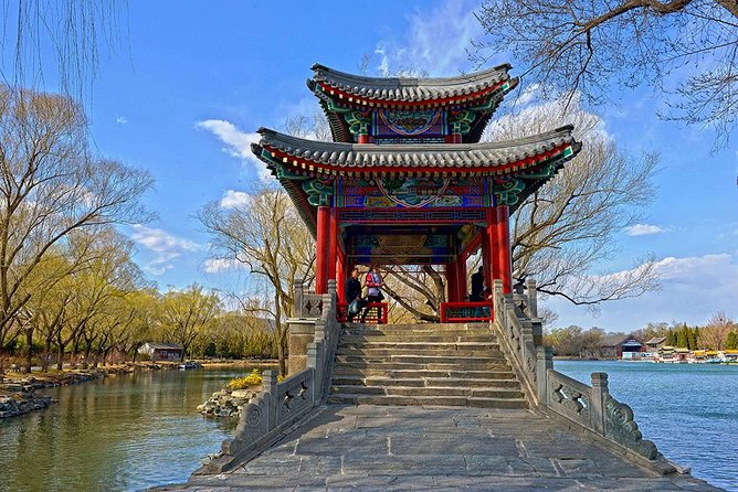 All Inclusive Private Custom Day Tour: Beijing City Discovery - Tian’anmen Square in the morning: keep it short and sharp