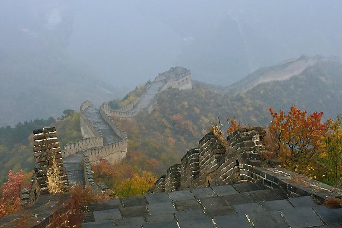 All Inclusive Private Hiking Tour from Huanghuacheng Water Great Wall to Xishuiyu - What to wear and bring so the steep parts feel manageable