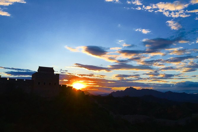 All inclusive Private Sunset Walking Tour at Jinshanling Great Wall from Beijing - Price and value: does $199 buy a better Great Wall day?