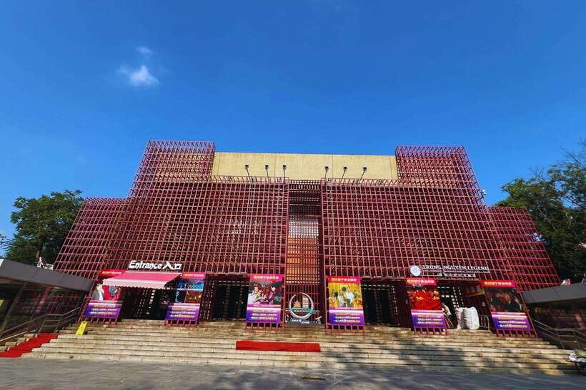 Beijing: Acrobatic Show Tickets Traditional & Modern Fusion - Should you book this Beijing acrobatic show?