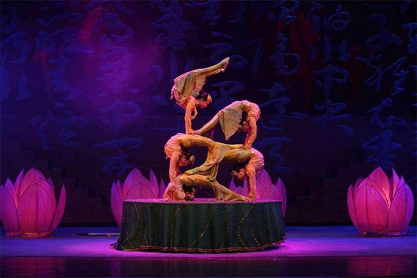 Beijing: Acrobatic Show Tickets Traditional & Modern Fusion - What’s included (and what you’ll need to handle yourself)