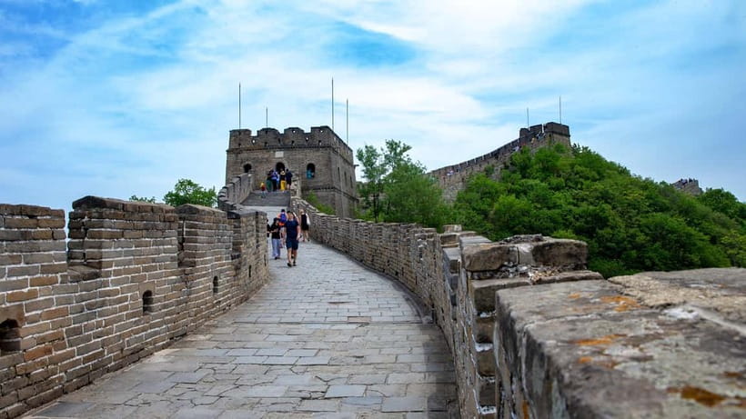 Beijing: Badaling Great Wall Day Tour With Ticket - Punctuality and guide quality: what the best trips get right