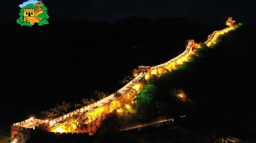 Beijing:Badaling Night Great Wall Ticket, Tour & Show - Why Badaling at night feels different than daytime