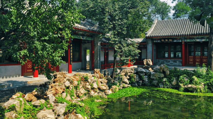Beijing: Beihai park e-ticket entry - A simple, low-stress route that hits the park’s icons