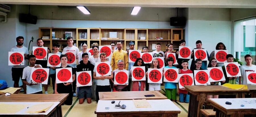 Beijing Calligraphy Class - Who This Beijing Calligraphy Class Fits Best