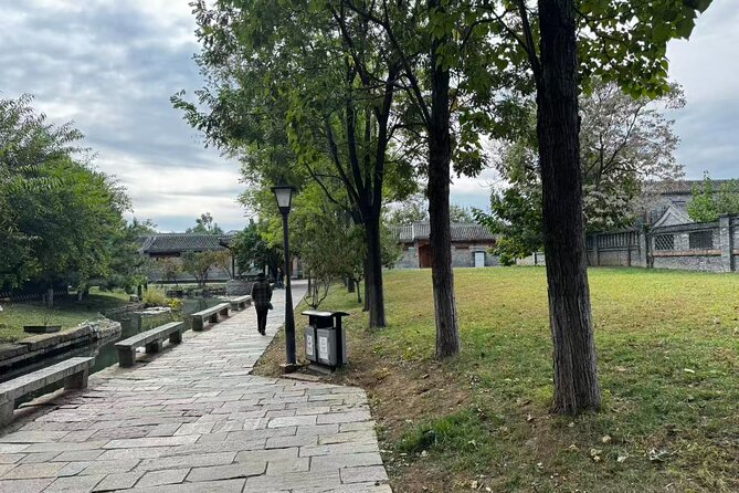 Beijing City Walk: Explore Hutongs Life and Old Beijing - Getting There and Staying Comfortable