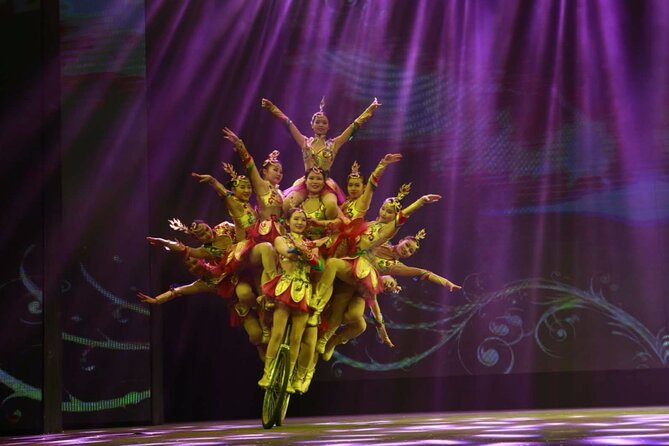 Beijing Evening Acrobat Show In Red Theater With Private Transfer - The 3-hour plan: how the evening unfolds