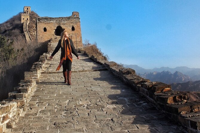 Beijing Evening Tour: illuminated Great Wall and Gubei Water Town - Gubei Water Town by Mandarin Duck Lake: what you’re seeing and why it’s worth it