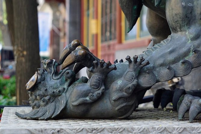 Beijing Exclusive Private Shopping Tour: Curated Just for You - Stop 1: Silk Street & Pearl Market (Xiushui) for textiles and everyday buys