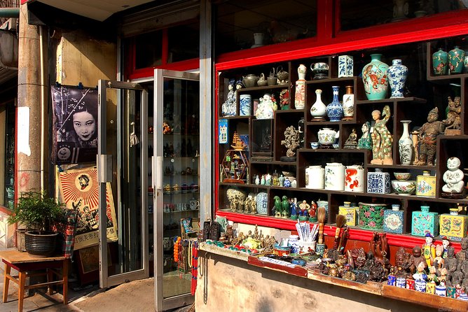 Beijing Exclusive Private Shopping Tour: Curated Just for You - Stop 3: Panjiayuan Antique Market and Liulichang area for books, ink, and souvenirs with character