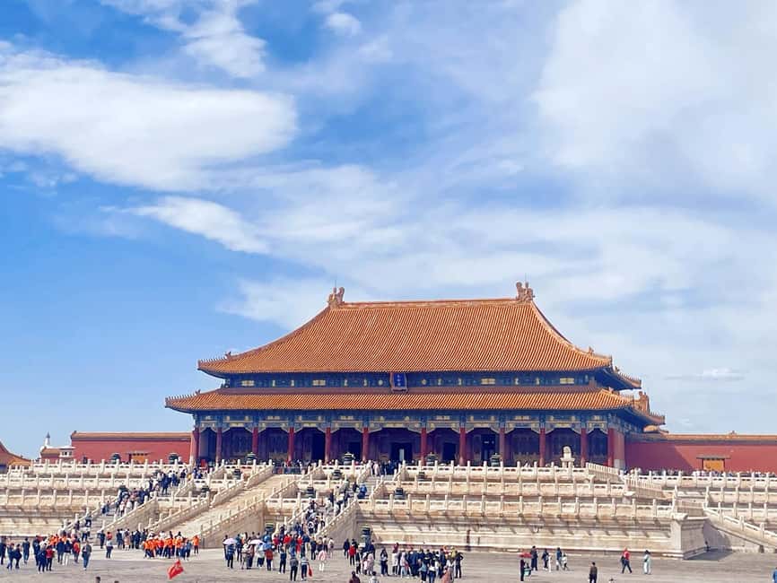 Beijing:Forbidden City and Tiananmen Square Private Tour - Hotel lobby pickup and public transport: expect a real local day