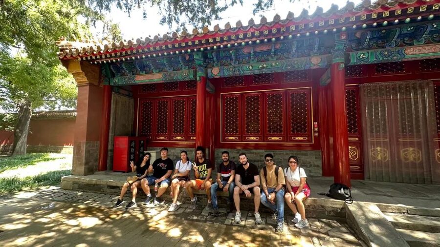 Beijing: Forbidden City Tour(Group/Private)-Tickets Included - Inside the Forbidden City: Following the Middle Axis (and Not Getting Lost)