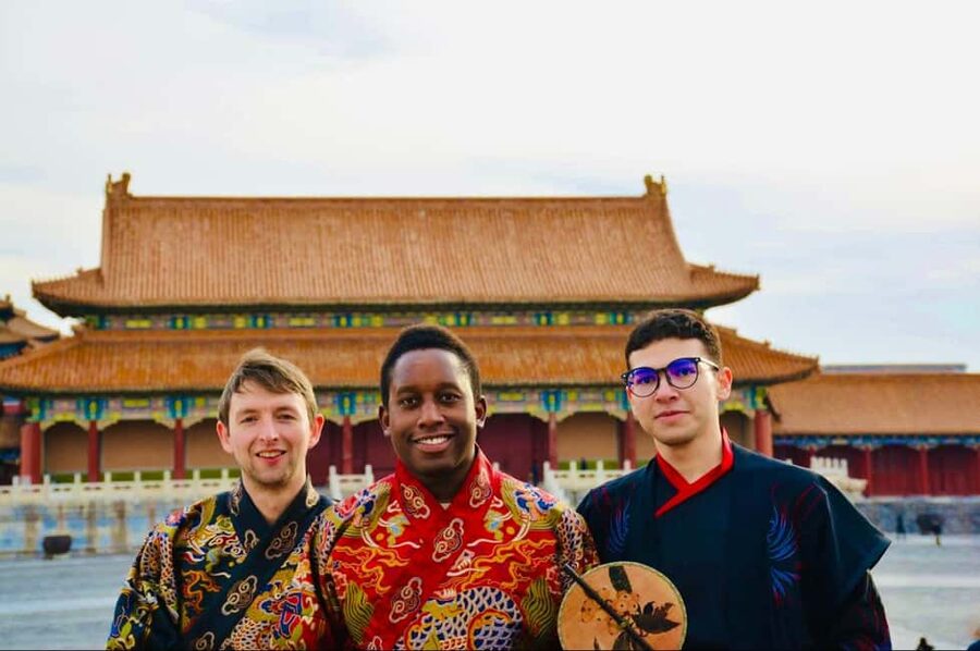 Beijing:Forbidden City Tour w/Traditional Costume Experience - Entering the Forbidden City with a guide who connects the dots