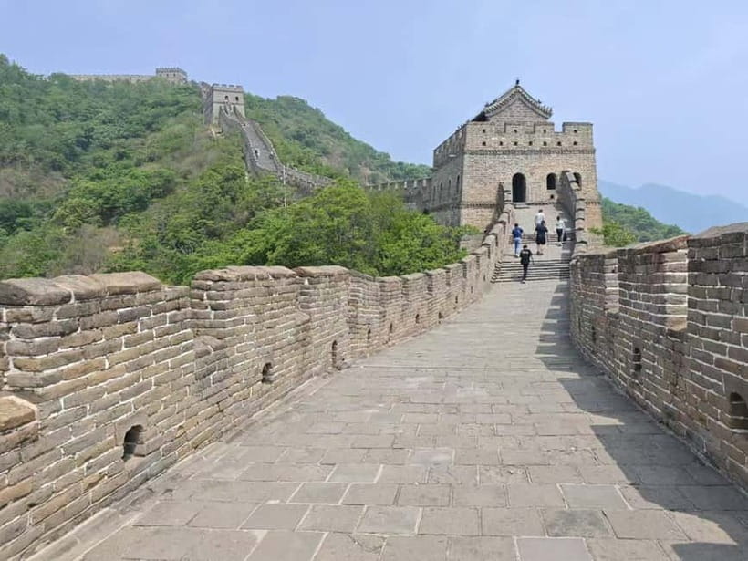 Beijing: Great Wall & City Highlights Private Layover Tour - VIP fast pass at Mutianyu: the real win