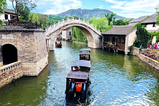 Beijing Gubei Water Town and Great Wall Day Trip - The 10:00am hotel pickup and car ride out of Beijing