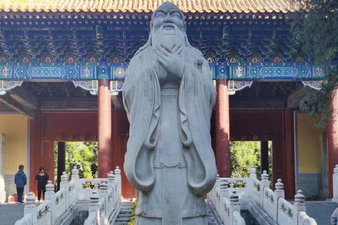 Beijing Half Day Private Tour : Lama Temple, Confucius Temple, WuDaoYing Hutong - Private car, hotel pickup, and a guide who sets the tone