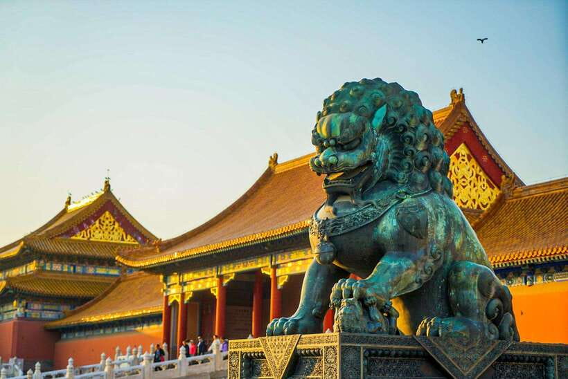 Beijing: Highlights of Forbidden City Private Walking Tour - The two-hour Forbidden City walk: what you’ll actually learn