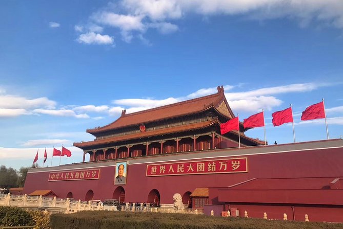 Beijing Highlights Tour: Tian'anmen Square, Forbidden City, Mutianyu Great Wall - The 8:00 a.m. start and why the timing is both good and risky