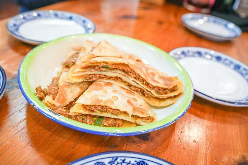 Beijing: Hutong Breakfast Food Tour - Jianbing With a Cheesy Twist: Crunch, Heat, and a Street-Stand Favorite