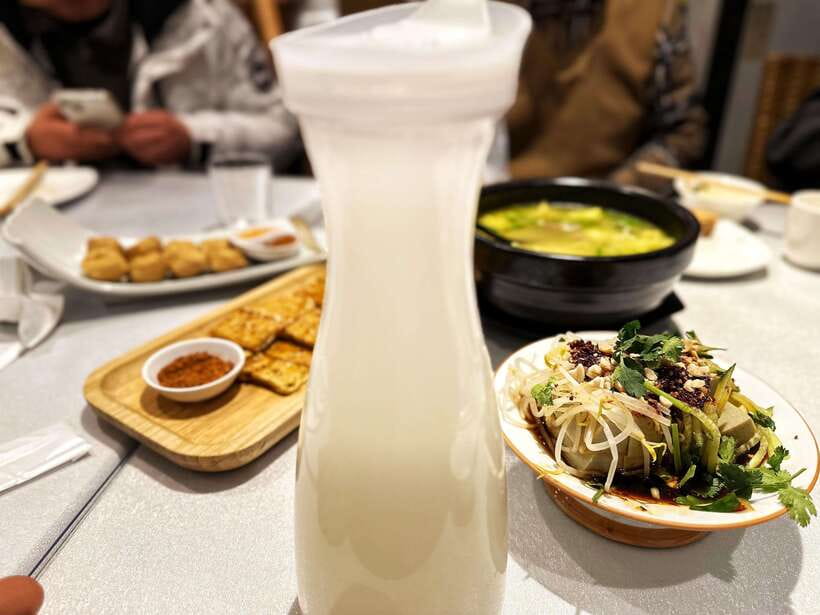 Beijing Hutong Food Crawl Delights: Peking duck, Hotpot&More - Quick reasons to go