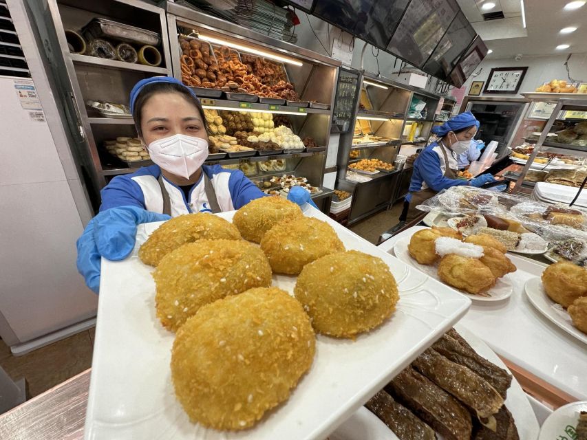 Beijing: Hutong Private Culinary Walking Tour - The 20+ Tastings: What You’ll Actually Eat