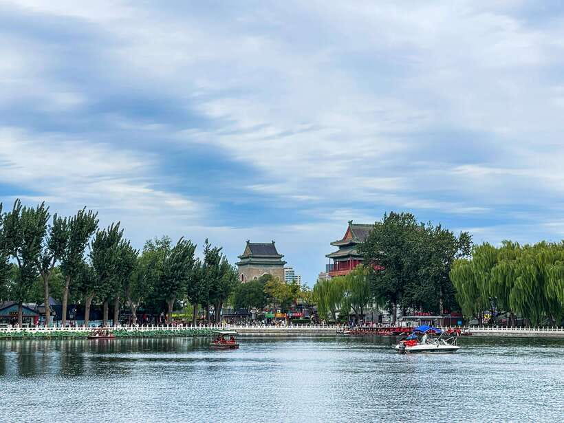 Beijing: Hutongs & Drum Tower City Walking Tour - Houhai and Qianhai Lakes: The Best Place to Learn the City’s Mood