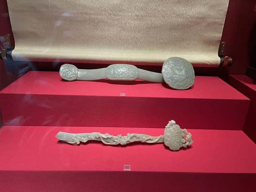 Beijing: Hutongs & Food & Culture Walking Tour - Hutongs: the Beijing you can read with your eyes