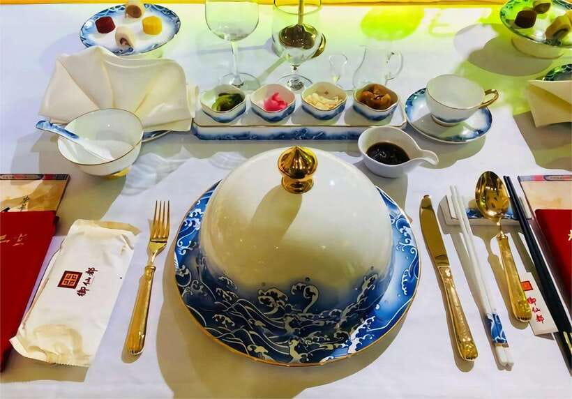 Beijing: Imperial Cuisine Experience & Cultural Performance - The Palace-Style Meal: A Set Menu Built for the Moment