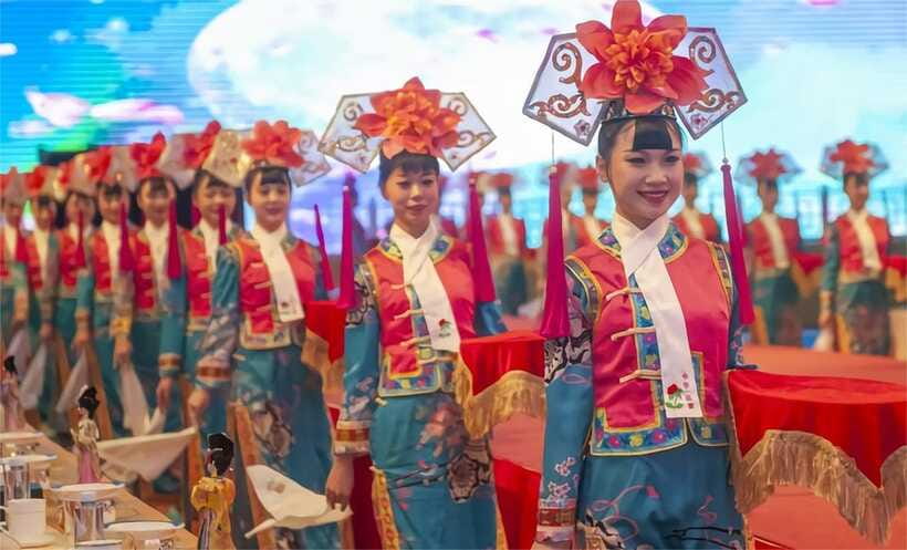 Beijing: Imperial Cuisine Experience & Cultural Performance - Practical Tips So You Don’t Waste Time