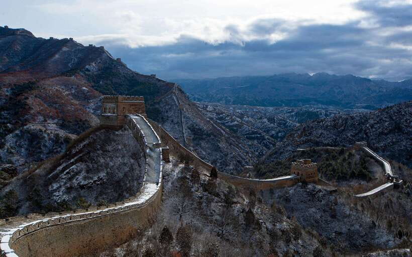 Beijing Juyongguan Great Wall Ticket And Options - Comfort and compatibility: who should pick this and who should skip