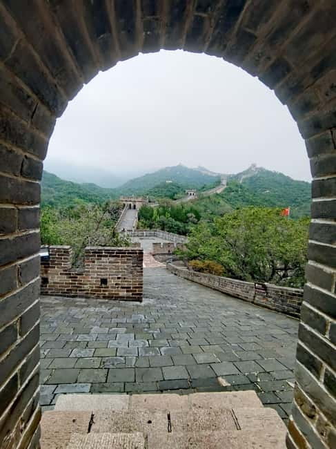 Beijing Juyongguan Great Wall Ticket And Options - The Ming-era walls and the historical logic of the pass