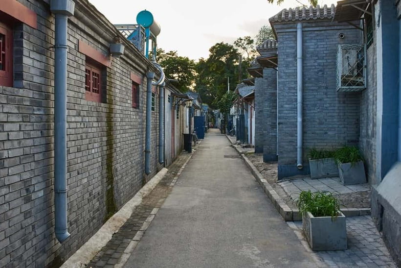 Beijing: Lama Temple Entry Ticket and Optional Guided Tour - Hutongs and local life: the contrast that makes Beijing feel real