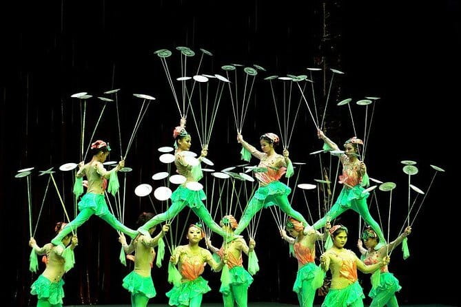 Beijing Liyuan Theater Peking Opera Ticket Booking - The show: Singing, reciting, acting, and acrobatics