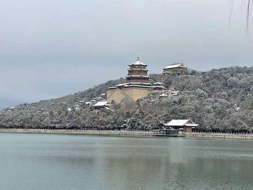 Beijing: Longing Gorge Ice Festival w/Optional Activities - Badaling Great Wall plus Longqing Gorge Ice Festival: the classic pairing