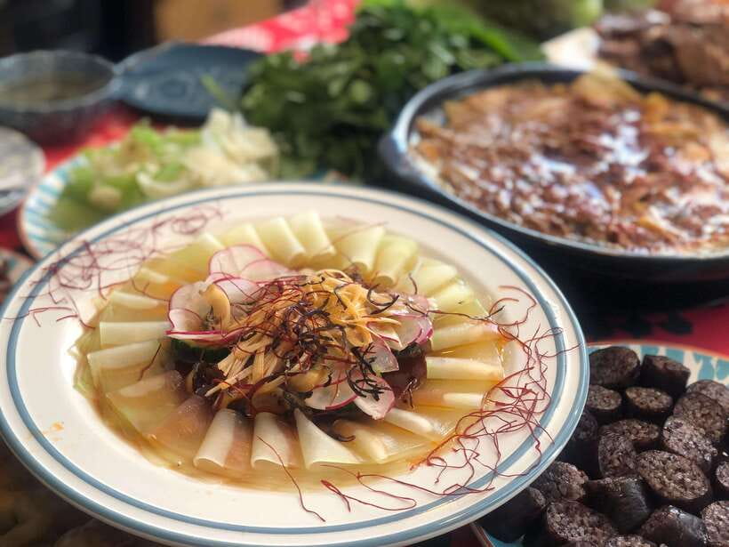 Beijing Market Tour with 10-course Family Feast - Price and Value for $119: What You Get for the Money