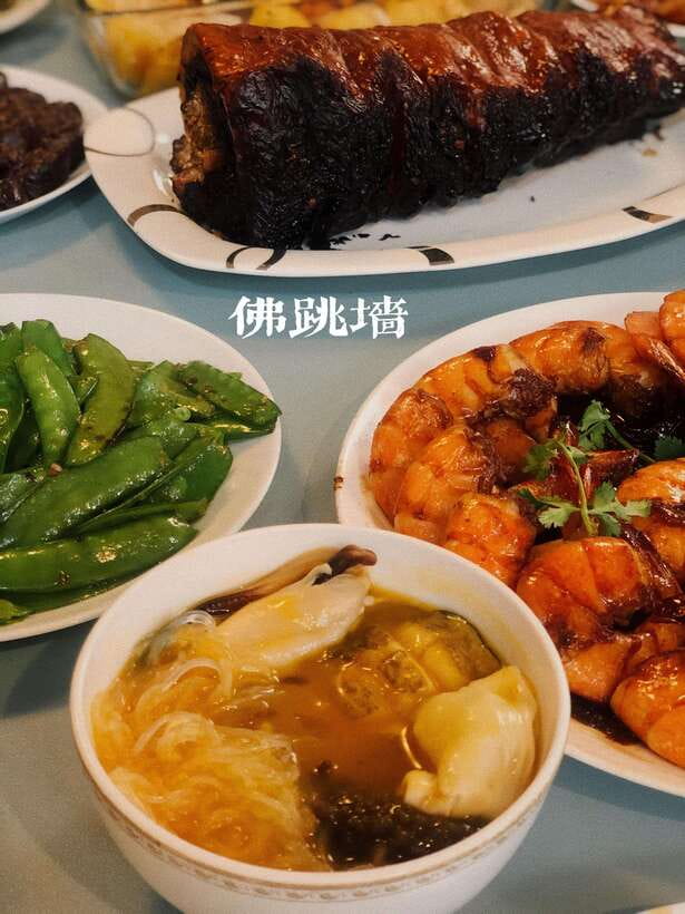 Beijing Market Tour with 10-course Family Feast - Market Shopping: What You’ll Choose and Why It Matters