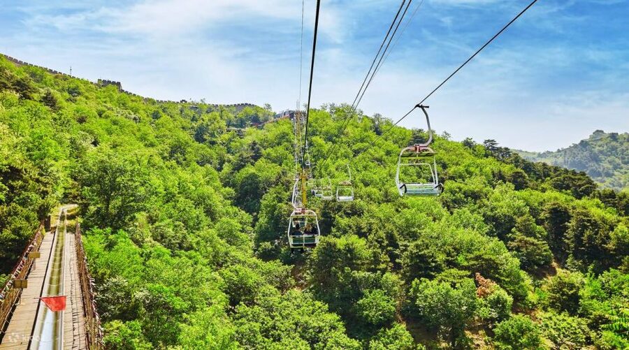 Beijing:Mutianyu/Badaling Great Wall Tour with VIP Fast Pass - Door-to-Door Pickup That Sets the Tone for Your Day