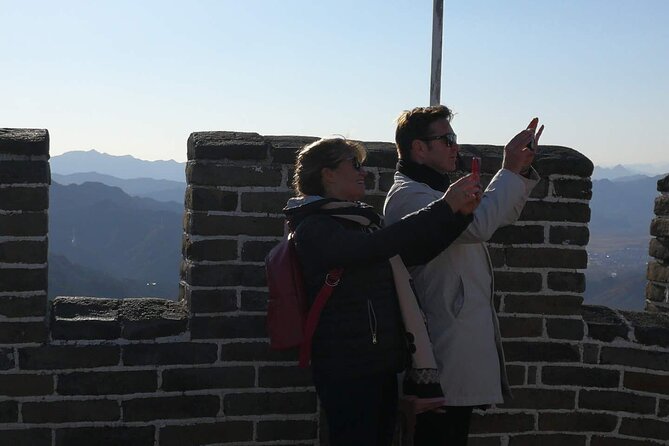 Beijing Mutianyu Great Wall and Food Tour - Getting There Comfortably: Vehicle, Water, and the Whole Day Setup