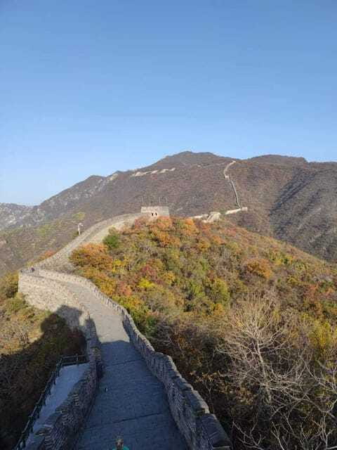 Beijing:Mutianyu Great Wall Private Trip with English Driver - English Driver Support: Ticketing Help and Real-World Safety